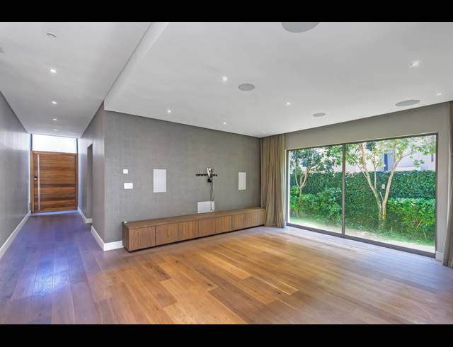 4 BEDROOM CLUSTER FOR SALE IN MORNINGSIDE